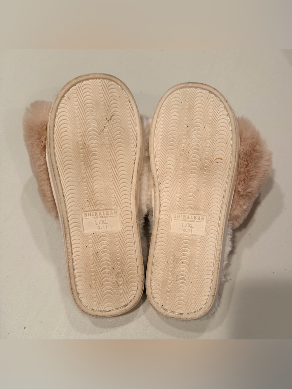SHIRALEAH | ladies cross-band slippers. Size: L/XL 9-11. - Picture 5 of 12